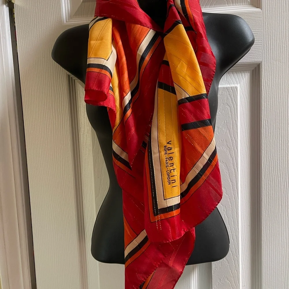 Valentini Scarf /Wrap, made in Italy.  🇮🇹 Beautiful!